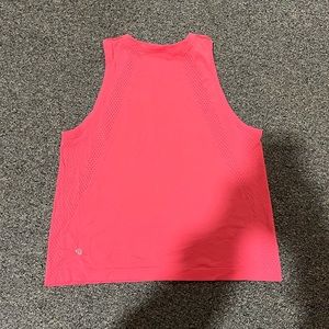 Lululemon workout tank